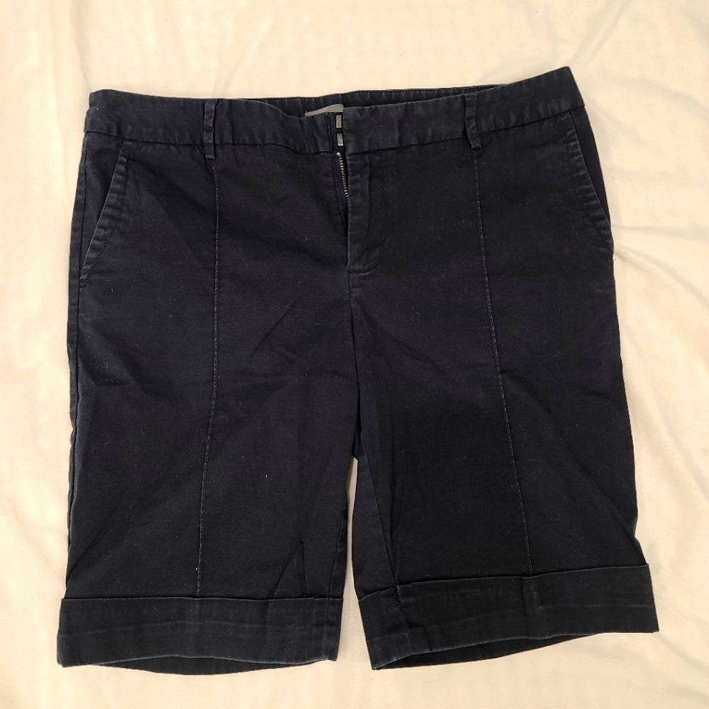 GAP Acid Wash Black Capris Size 8